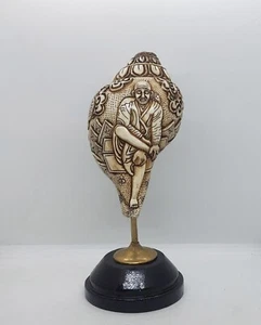 Hand carved Sai Baba of Shirdi Sai Baba conch shell Ritual conch shell, SB - Imagen 1 de 7