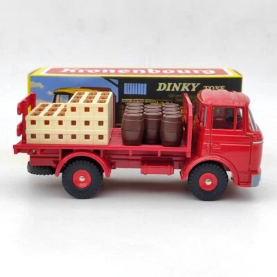 Atlas Dinky toys 588 Plateau Brasseur Berliet GAK Camion Diecast Models Red - Image 1 of 4