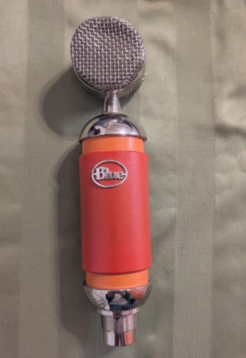 Blue Spark SL Large Studio Condenser Mic Professional Recording - RED - Image 1 of 4