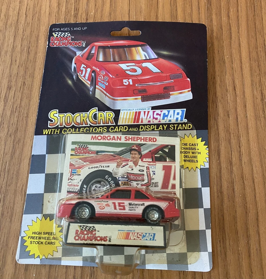 Juego de coleccionistas NASCAR 1:64 Morgan Shepard Foto 1 de 3