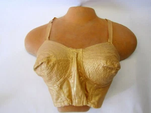 orig. Schaufenster Deko Werbung Reklame 50´s BH auf Relief-Büste Bullet-Bra gold - Bild 1 von 13