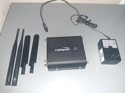 Cradlepoint IBR600C-150M-D 4g LTE  Wireless (Wi-Fi) Router - Image 1 of 4
