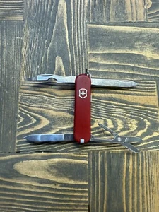 Victorinox Rogue 58mm Swiss Army Red w/ Pen Like Manager Used Multiple Available - Picture 1 of 6