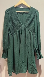 Cupshe Women's Emerald Green V-Neck Smocked Waist LONG SLEEVE  Mini Dress L NWT - Picture 1 of 7