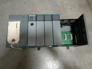 Allen-Bradley PLC1 Controller Programmabile con Rack 1746-A7, Alimentatore 1746-P2 - Foto 1 di 5