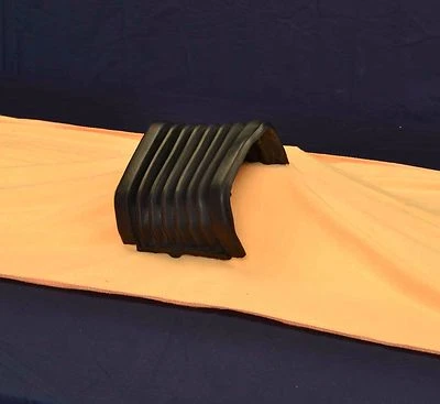 PORSCHE 911 1974-1989 Left Rear Bumper Bellow Black Very nice condition!! - Image 1 of 4