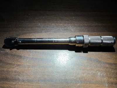 Precision Instruments Micrometer Torque Wrench M1R200HC 1/4 Drive 40-200 In/Lb  - Image 1 of 4