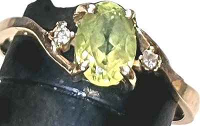 Vintage KF 14K Pure Gold Peridot & Diamond  Ring Size 6 - Image 1 of 4