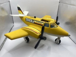 Vintage Tonka 1979 Hand Commander Turbo Prop Airplane 15” Wingspan Toy Plane USA - Picture 1 of 14