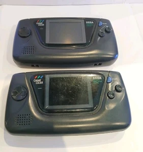 2 consolas de sistema portátil Sega Game Gear PARA REPUESTOS o REPARACIÓN SE VENDEN COMO ESTÁN - Imagen 1 de 8