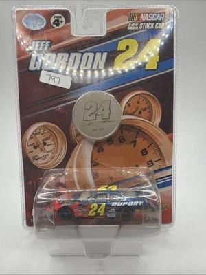 Coche diecast Nascar Jeff Gordon Dupont Winner's Circle #24 raro chip 2007 1:64 Foto 1 de 2