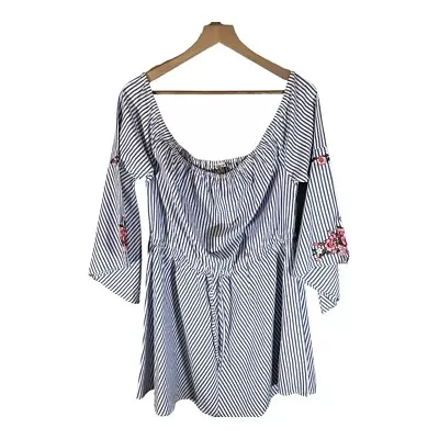 Feathers Womens Dress Size L Large Blue White Striped Floral 3/4 Sleeve Flared - Image 1 of 4