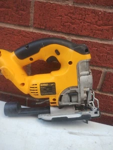 DeWALT DC330 JIGSAW 18V CORDLESS PROFESSIONAL HEAVY DUTY XRP - Picture 1 of 5