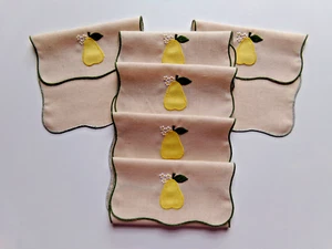 Vintage Pear Applique Cocktail Napkins, Lot of 6, Fruit Napkins, Home Decor - Picture 1 of 6