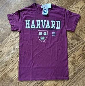 NWT Harvard University Adult Small Maroon T Shirt Top Authentic S Gildan - Picture 1 of 5