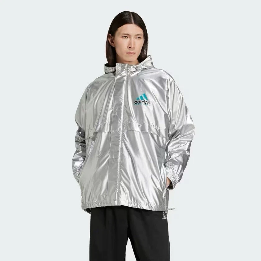Adidas EQT Retro Metallic Windbreaker Jacket JN4526 Silver Men’s Size Small