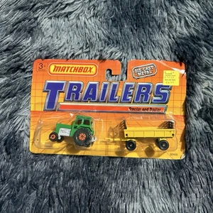 Matchbox Twin Pack TP-108 Green Ford Tractor and Hay Trailer - NIP - Picture 1 of 2