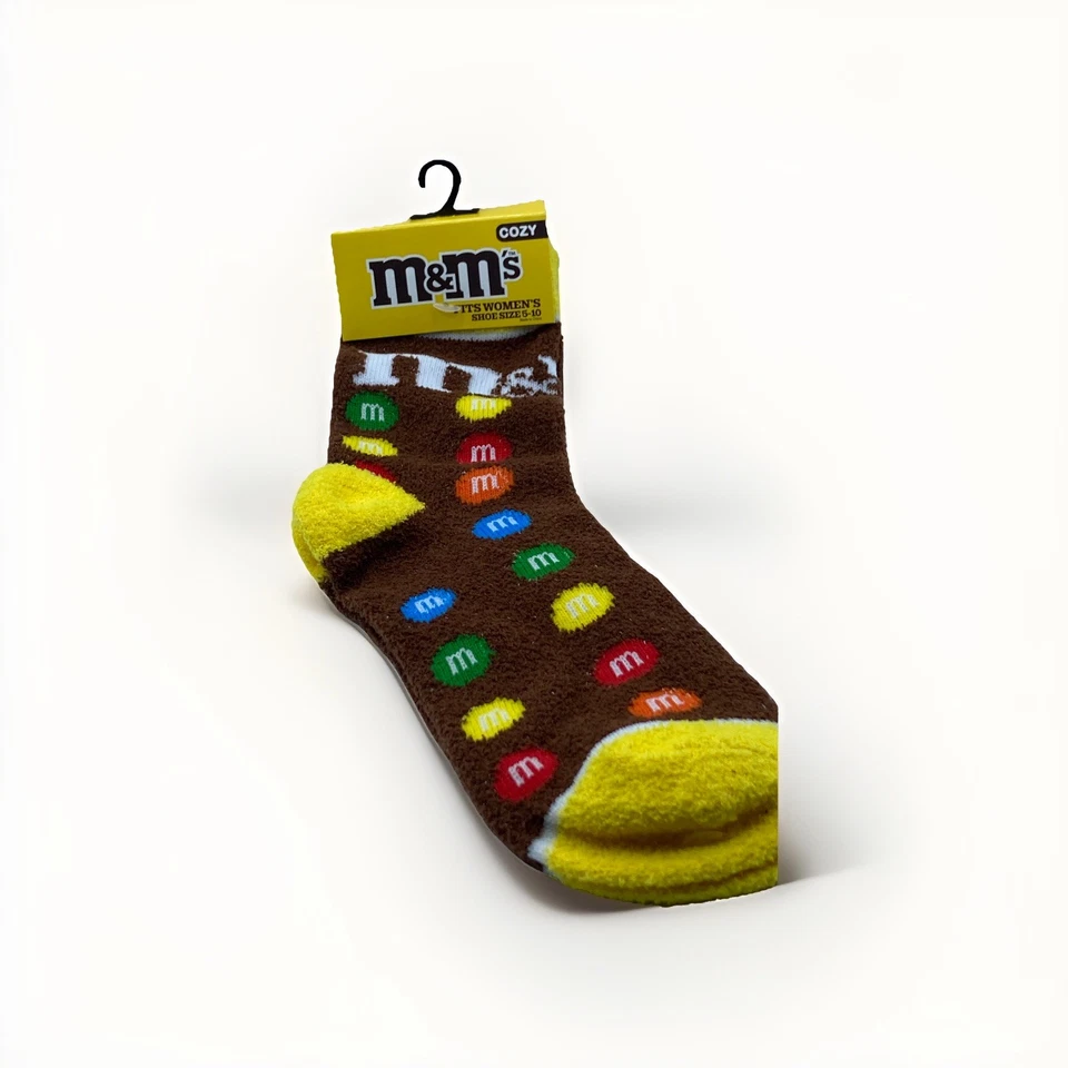 NOVELTY M&M’S FUN 图形 COZY CREW LENTH SOCKS。 — 第 1/3 张图片