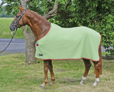 Abschwitzdecke Alaska Fleece grün schnelle Feuchtigkeitsaufnahme hkm 3811 Neu - Bild 1 von 2