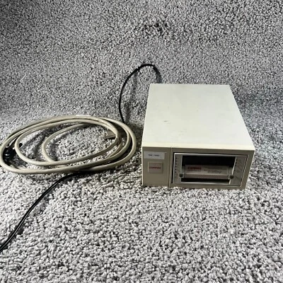 Compaq 40/80GB DLT (8000) SCSI (LVD) External Tape Drive with box - Image 1 of 4