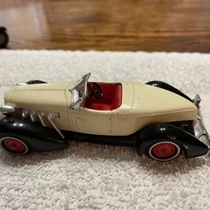 VINTAGE MATCHBOX 1978 MODELS OF YESTERYEAR NO. Y-19 AUBURN 851 SUPERCHARBED - Picture 1 of 5
