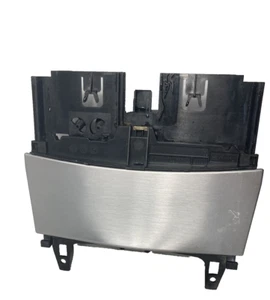 08-15 Mercedes W204 C250 C300 Center Console Ashtray Ash Tray Compartment OEM - Foto 1 di 8