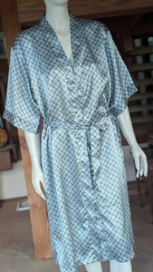 Givoni Australia Ladies Bath Robe Size M Blues/Greys 100% Polyester Sash Tie EUC - Picture 1 of 8