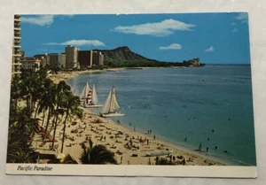 Pacific Paradise Waikiki Beach, Hawaii. Postcard (D2) - Picture 1 of 2
