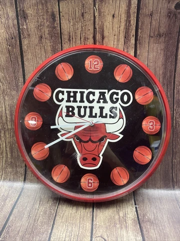Vintage 1990 NBA P&K Products Company CHICAGO BULLS CLOCK Cover