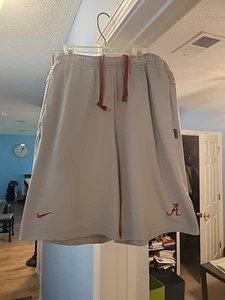 Nike Alabama Crimson Tide On-Field Player Shorts Mens Large W/ 3 Pockets - Picture 1 of 9
