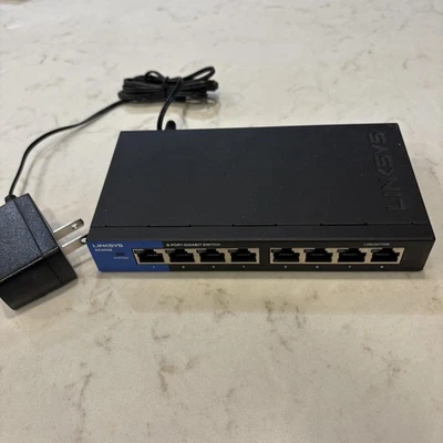 Linksys SE3008V2 8-Port Gigabit Ethernet Network Switch Desktop Adapter Included - Image 1 of 4