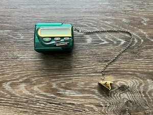 Vintage Green MiniNumeric Pager Beeper Digital Display w/ Case & Belt Clip - Zdjęcie 1 z 7
