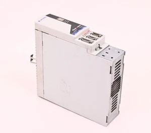 Para piezas - Servoaccionamiento Allen Bradley Kinetix 6000 2094-BM01 - 400/460V - 9A - Imagen 1 de 7