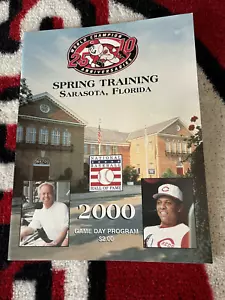 2000 Reds Baseball Spring Training Program Plus Emblem Worn by the Pros - Picture 1 of 10