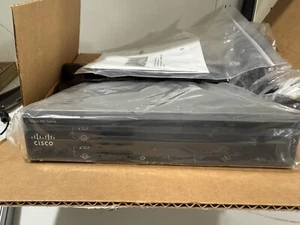 CISCO 867VAE-K9 Integrated Services Router VDSL2/ADSL2 - Picture 1 of 1