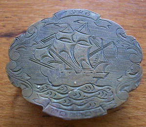 VERY RARE HAND MADE PIN BY AN EXPELLED JEW IN THE BRITISH CAMP IN CYPRUS 1946 - Picture 1 of 4