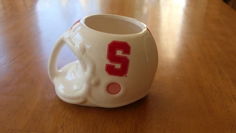 Vintage 1986 Stanford Cardinal Football Helmet Mug officially licensed Cover
