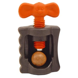 Crack A Mac Macadamia Nut Cracker Compact Sans gâchis Qualité Durable Premium - Picture 1 of 1