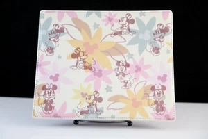Nueva almohadilla de flores Disney Minnie Mouse 2022 - Imagen 1 de 3
