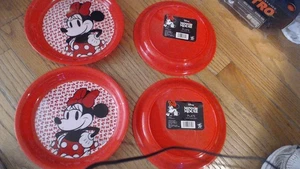 Set 4 Disney 2025 Minnie Mouse - NEU KUNSTSTOFF - 7 1/2 Zoll Durchmesser Platten - bunt - Bild 1 von 3