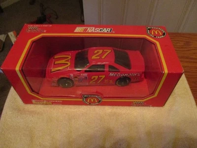 Nuevo coche diecast Racing Champions 1992 McDonalds Racing Team escala 1:24 #27 Foto 1 de 3