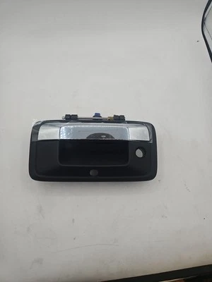 2014-16 CHEVY/GMC SILVERADO/SEIRRA TAILGATE HANDLE (P.N-84042864) - Image 1 of 4