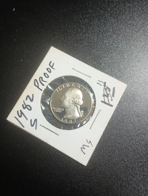 Pair of  Wasington proof quarters 1982 - Image 1 of 4