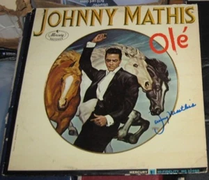Johnny Mathis Musical Pop Icono FIRMADO 1964 Álbum Vinilo Ole' Certificado de Autenticidad en ESPAÑOL - Imagen 1 de 2