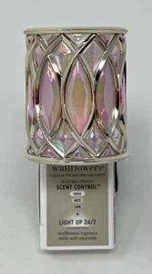 BATH & BODY WORKS PINK ALMOND FACETED NIGHT LIGHT UP WALLFLOWER PLUG IN HOLDER - Picture 1 of 7