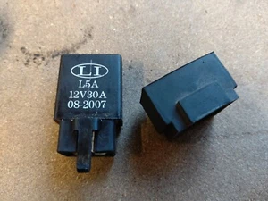 Aprilia SL750 Shiver 2008 L5A 12V 30A Relay - Picture 1 of 1