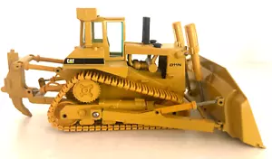 1:50 Caterpillar D11N Track Type Dozer with Ripper By Conrad - Picture 1 of 7