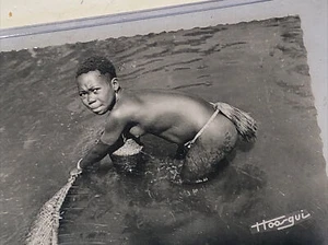 "Seltenes Akt Afrika Foto WAHRE Postkarte - CUBANGUI CHARI 5,25"" x 3,5"" - Bild 1 von 7