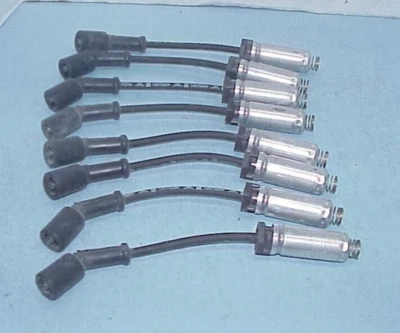 AC Delco Coil Pack Ignition Wires Set of 8 for Chevrolet Foto 1 de 4