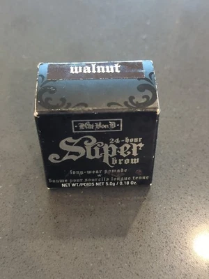 Delineador de ojos, sombra y pigmento para cejas Kat Von D KVD “Nogal” Foto 1 de 4